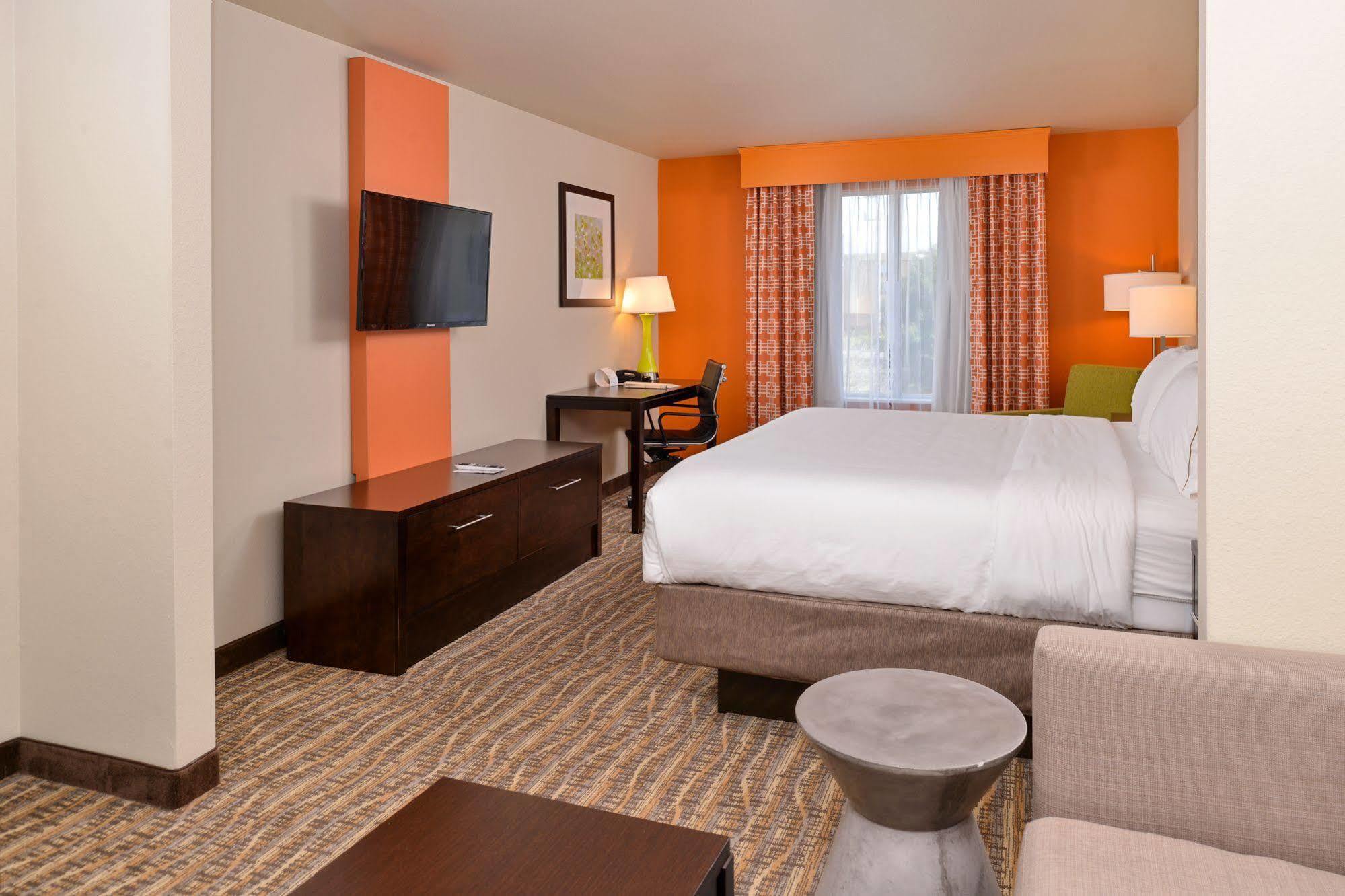 Holiday Inn Express Tomball By Ihg Exteriör bild