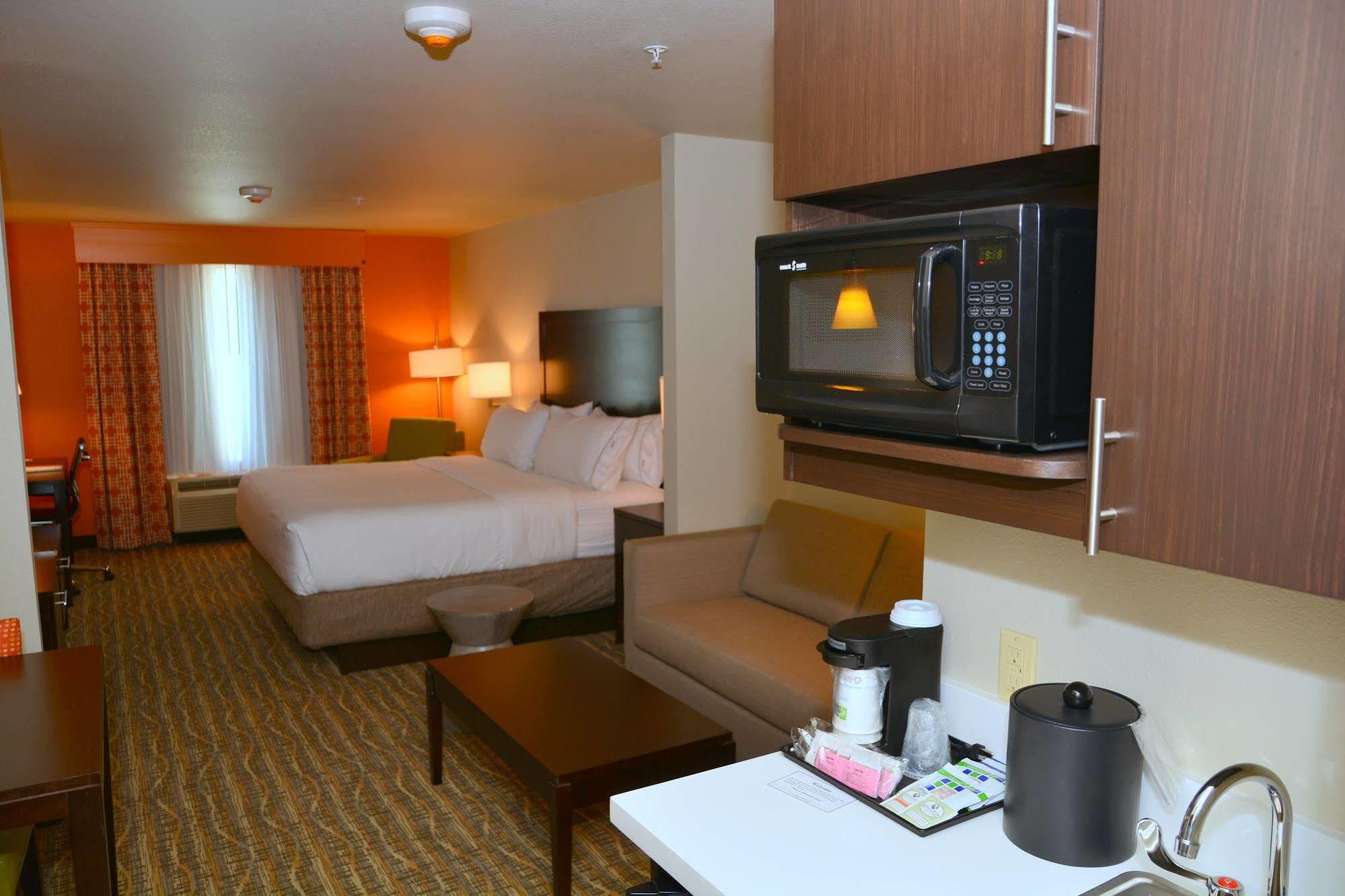 Holiday Inn Express Tomball By Ihg Exteriör bild